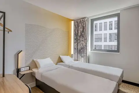 B&B Hotel Bordeaux Centre Gare Saint-Jean in Bordeaux — foto 3