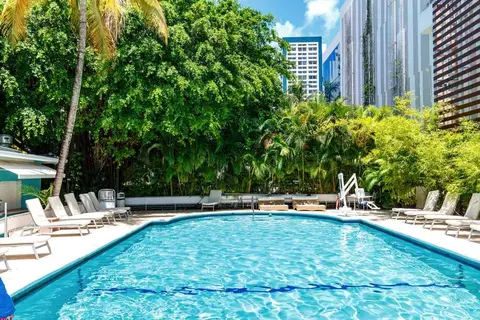 Suites of Dorchester in Miami Beach — foto 14