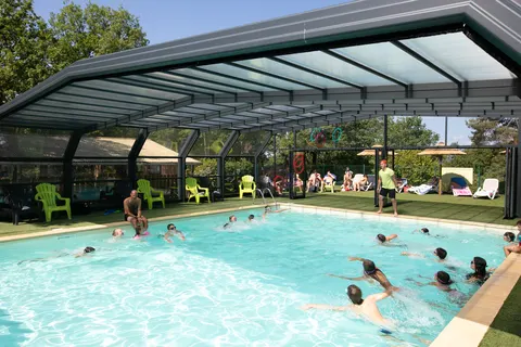 Camping Les Hirondelles foto 16