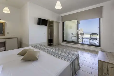Almare Beach Hotel in Δημοτική Ενότητα Γουβών — foto 3