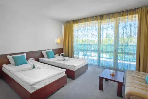 Hotel Glarus Beach in Несебър — foto 2