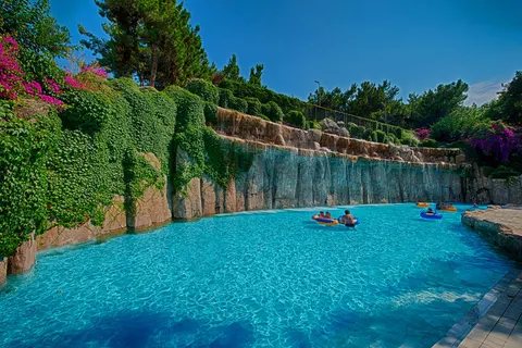 Utopia World foto 5