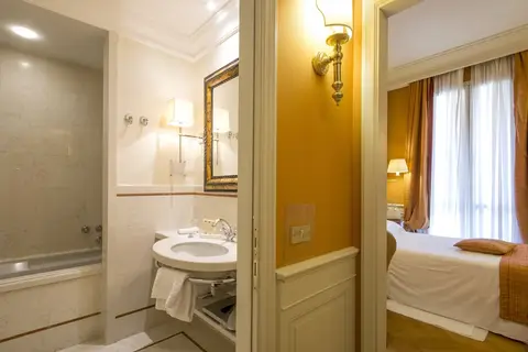 Hotel Corona d'Oro 1890 in Bologna — foto 24