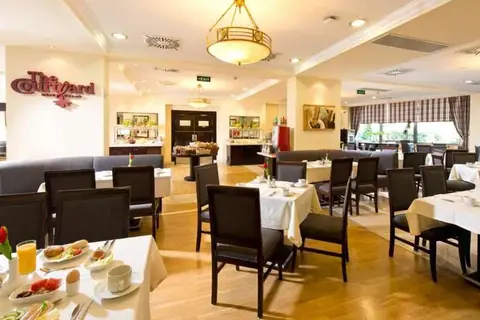 Leonardo Hotel Budapest in Boedapest — foto 13