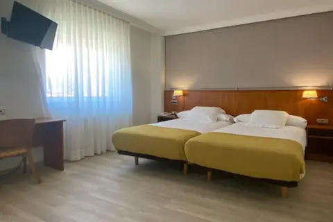 Hotel Ciudad de Compostela in Santiago De Compostela — foto 8
