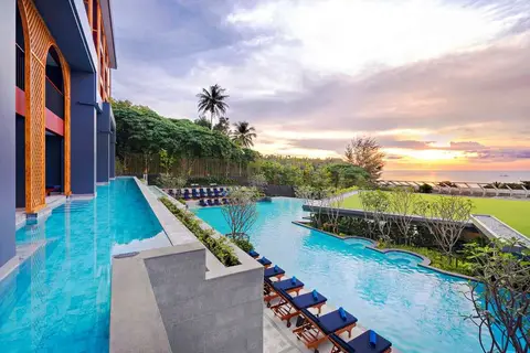 Avista Grande Karon Resort & Spa Phuket - MGa in Karon