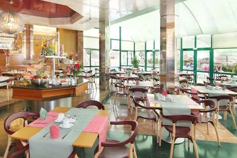 Hotel Isabel in Torremolinos — foto 7