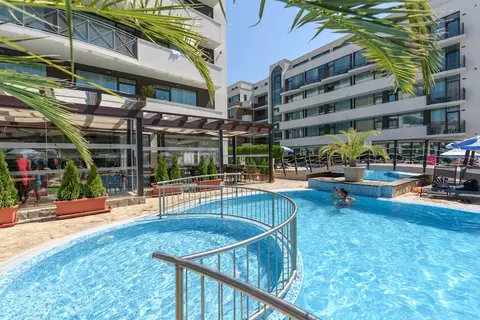 Lion Hotel Sunny Beach in Несебър — foto 15