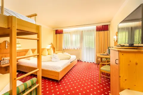 Alpen Wohlfühlhotel Dörflwirt in Hainzenberg — foto 6