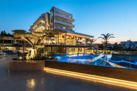 Cavo Zoe Seaside Hotel in Paralimni, foto 13