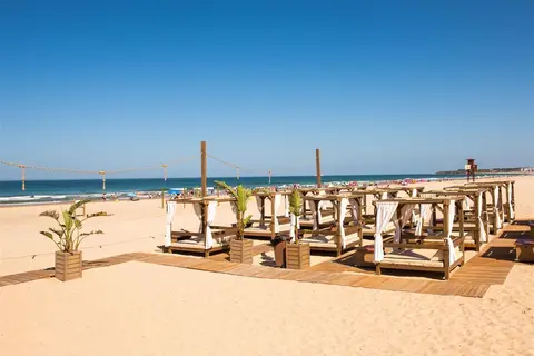Aparthotel ILUNION Sancti Petri in Chiclana de la Frontera — foto 20