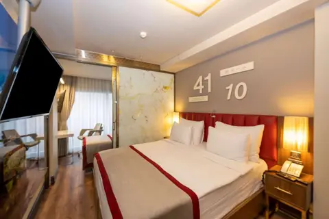 Ramada by Wyndham Istanbul Pera in Beyoğlu — foto 4
