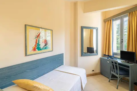 Metropol in Diano Marina — foto 2