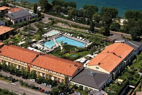 Hotel Caesius Terme & Spa Resort in Bardolino