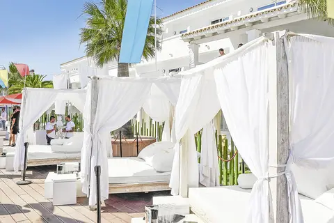 Ushuaïa Ibiza Beach Hotel & The Unexpected Ibiza Hotel in Sant Jordi de ses Salines — foto 16