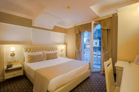 Lot Boutique Hotel in Tirana — foto 20