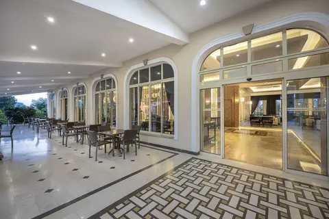 L'Oceanica Beach Resort Hotel in Uşak — foto 13