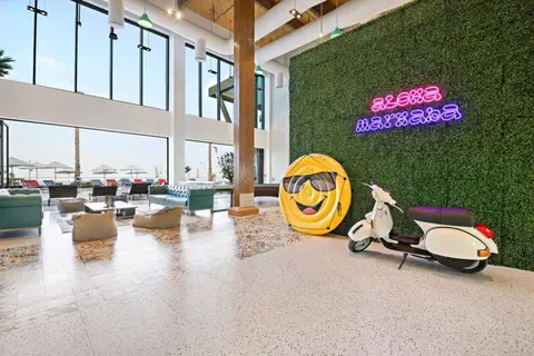 Fuwairit Kite Beach Tapestry Collection by Hi in Fuwairit — foto 10