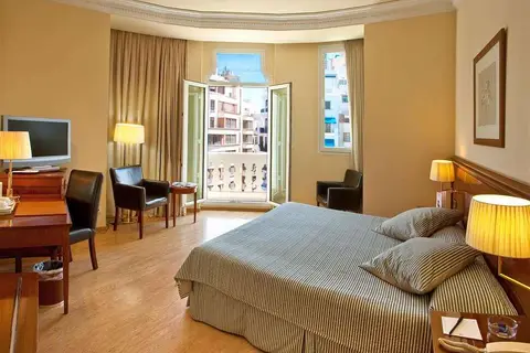 Melia Plaza in Valencia — foto 20