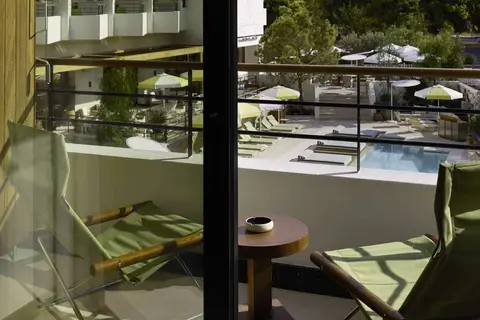 Ace Hotel & Swim Club Athens in Γλυφάδα — foto 5