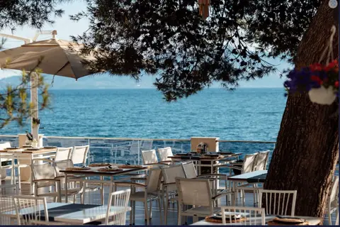 Jaroal Hotel in Saranda — foto 5