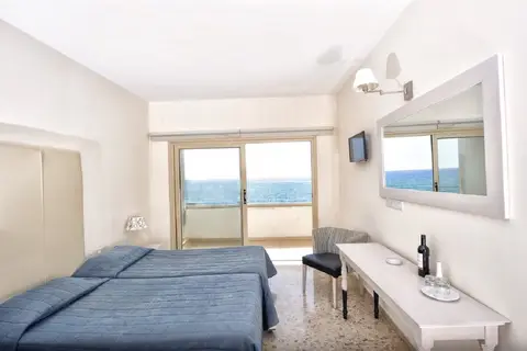 Piere Anne Beach Hotel in Ayia Napa — foto 5