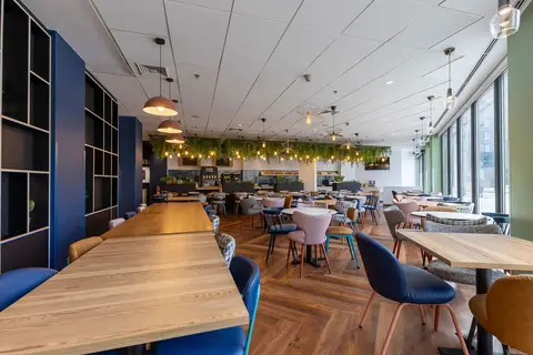 Travelodge Barcelona Poblenou in Barcelona — foto 30