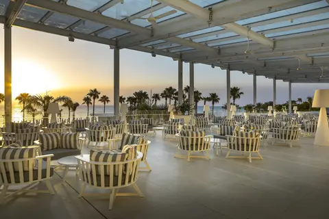 Constantinos The Great Beach Hotel in Παραλίμνι — foto 29