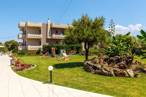 Matzi Hotel Apartments in Γεράνι — foto 30