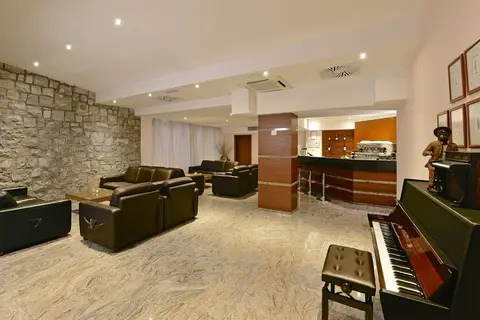 Iberostar Waves Bellevue in Becici — foto 22