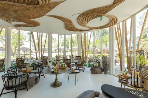 Eden Beach Resort & Spa in เขาหลัก — foto 6