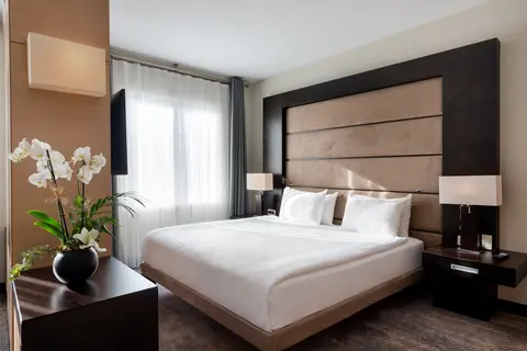 Ramada Plaza by Wyndham Istanbul City Center in Fatih — foto 19