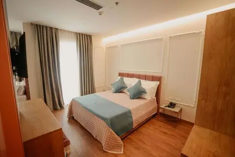 Martiness Hotel in Durrës — foto 3