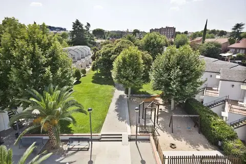 Hotel Osuna in Madrid — foto 10