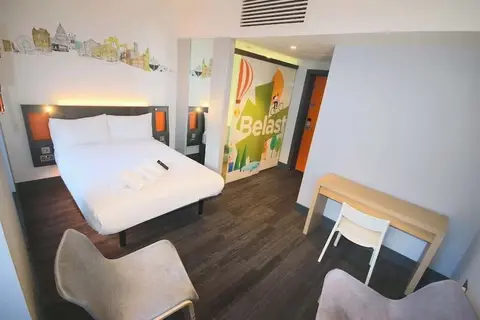 EasyHotel Belfast in Belfast — foto 3