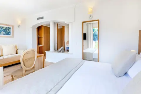 VIVA Cala Mesquida Suites & Spa in Capdepera, foto 4