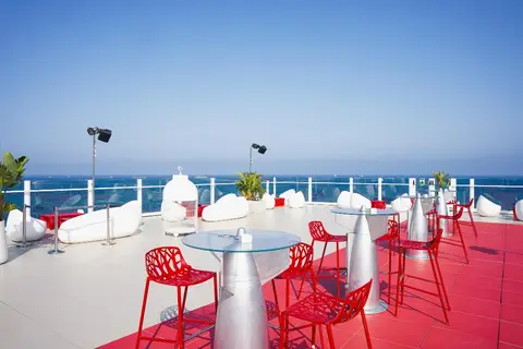 Ushuaïa Ibiza Beach Hotel & The Unexpected Ibiza Hotel in Sant Josep de sa Talaia — foto 15