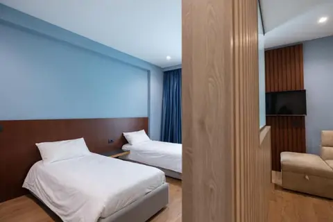 Duka Hotel in Vlora — foto 27