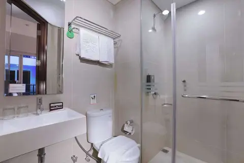 Fame Hotel Sunset Road Kuta in Kuta — foto 11