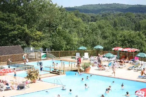 Camping Les Grottes De Roffy foto 2