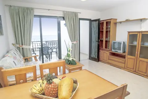 Cala Apartamentos in Cala Bona — foto 3