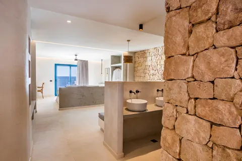Almyra boutique suites in Karpathos Municipal Unit — foto 15