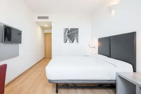 Hotel ILUNION Aqua 3 in Valencia — foto 5