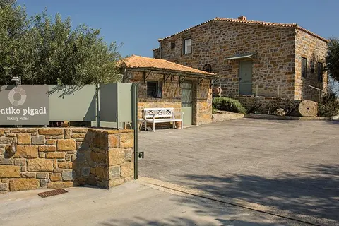 Afentiko Pigadi in Methoni Municipal Unit — foto 3
