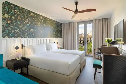 Hotel H10 Casanova in Barcelona — foto 3