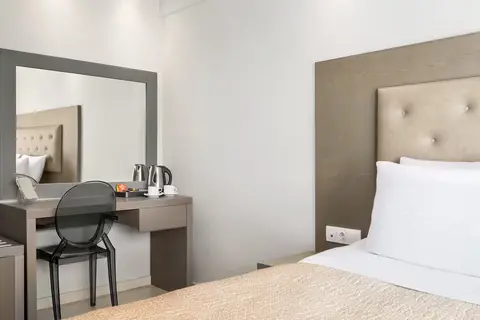 Tryp by Wyndham Corfu Dassia in Ύψος — foto 27