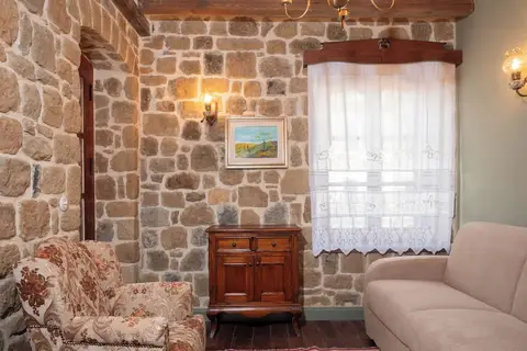 Vila Ebel in Korca — foto 17
