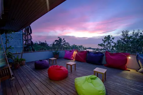 Ayala Ocean View in ގުޅި — foto 19