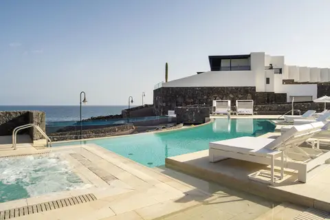Royal Marina Suites Boutique Hotel in Yaiza — foto 15