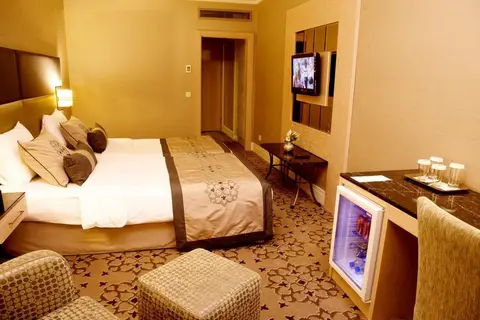 The Darkhill Hotel in Fatih — foto 8